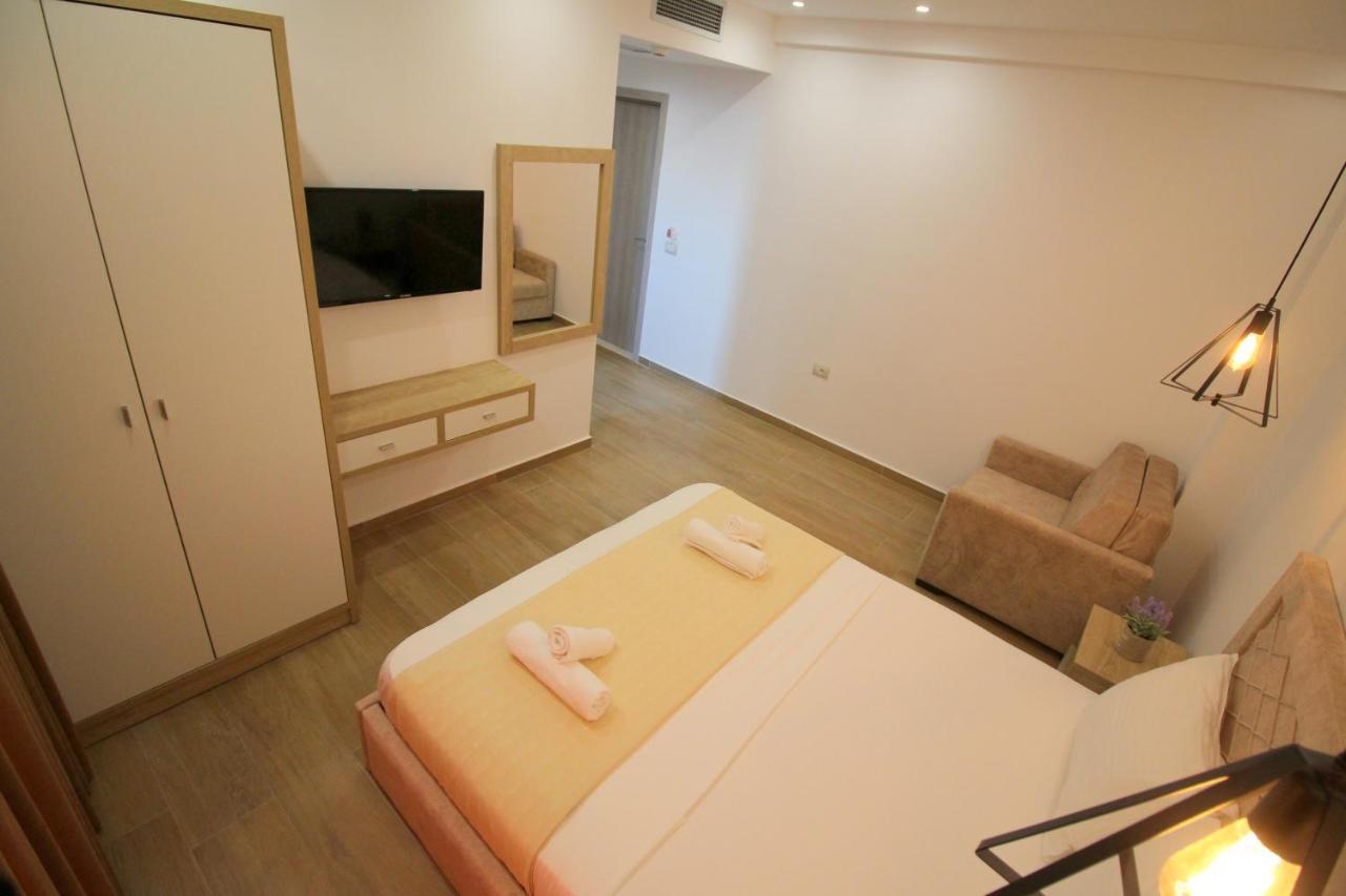 Hotel Sunway Ksamil Exteriör bild
