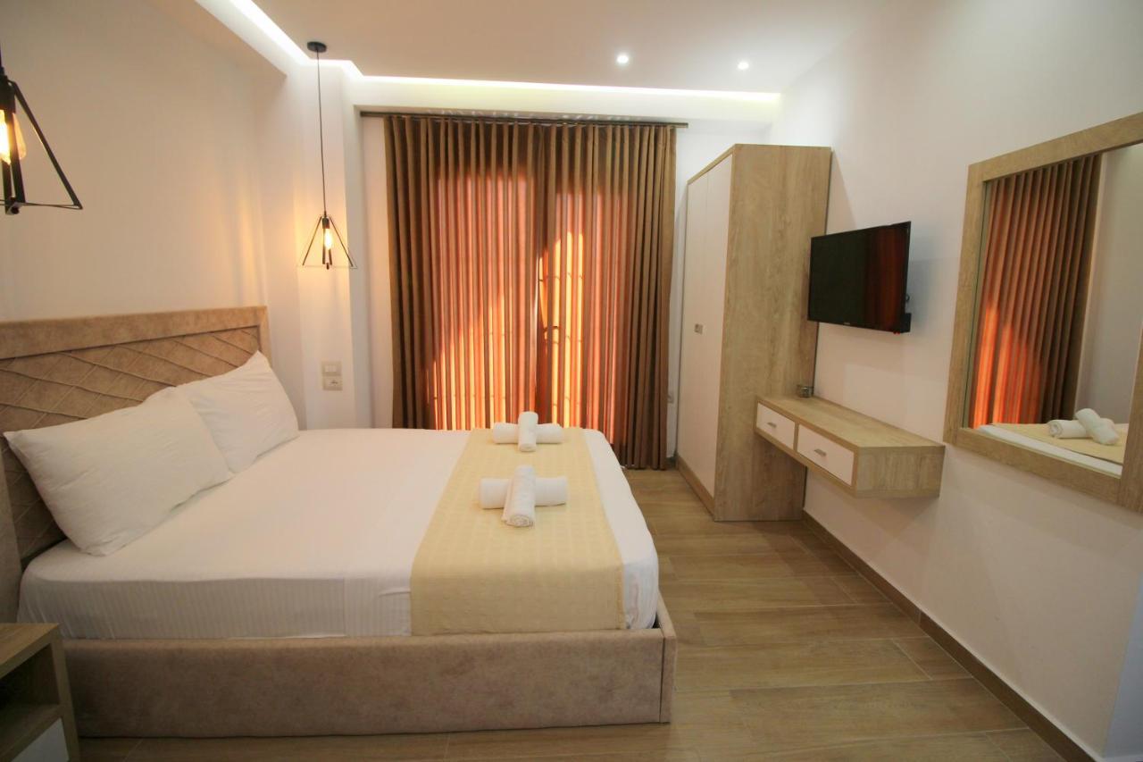 Hotel Sunway Ksamil Exteriör bild